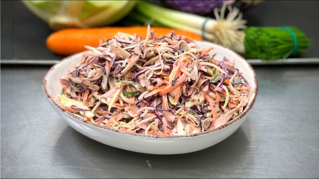 Коул-слоу: простой салат из капусты, который любят во всем мире